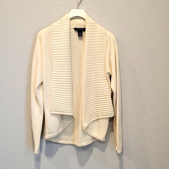 White House Black Market Sweaters - White House Black Market Size S Cream Cardigan